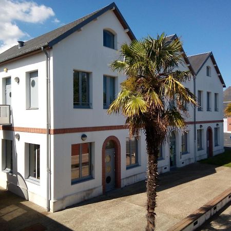 Auberge De Jeunesse Hi Cherbourg Bagian luar foto