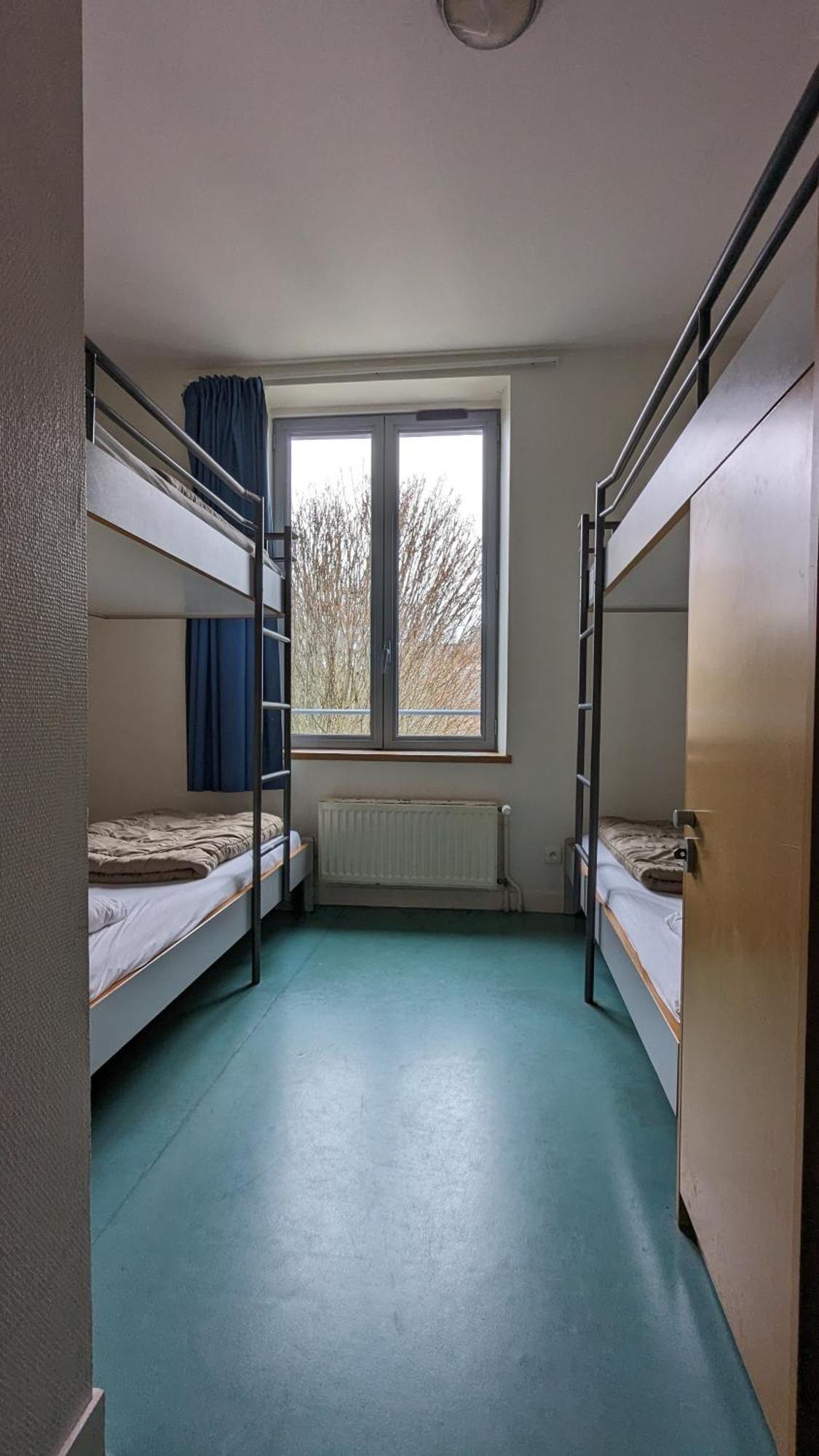 Auberge De Jeunesse Hi Cherbourg Bagian luar foto
