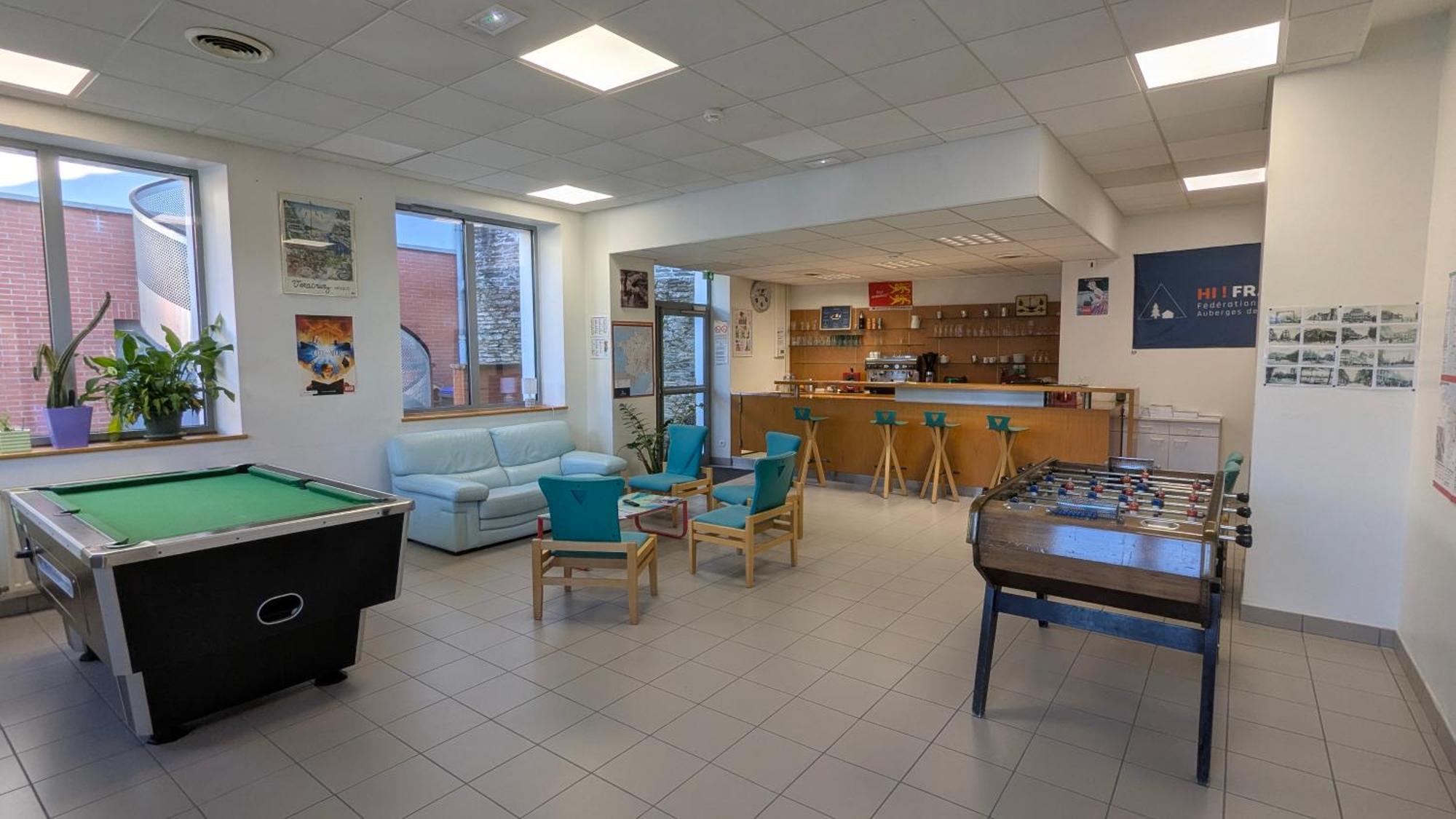 Auberge De Jeunesse Hi Cherbourg Bagian luar foto